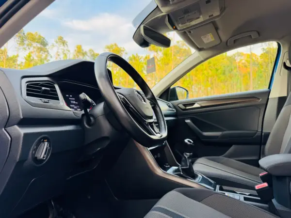Volkswagen T-Roc 1.0 TSI Style 18