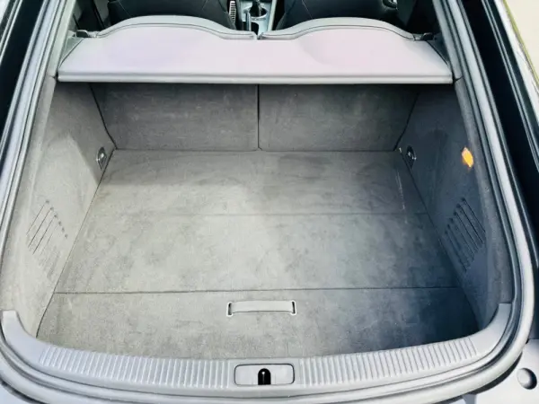 Audi TT Coupé 2.0 TDI quattro S-line 34