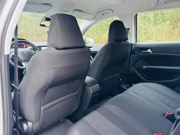 Peugeot 308 SW 1.6 BlueHDi Allure J17 37