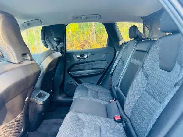 Volvo XC 60 2.0 B4 Inscription Geartronic 52