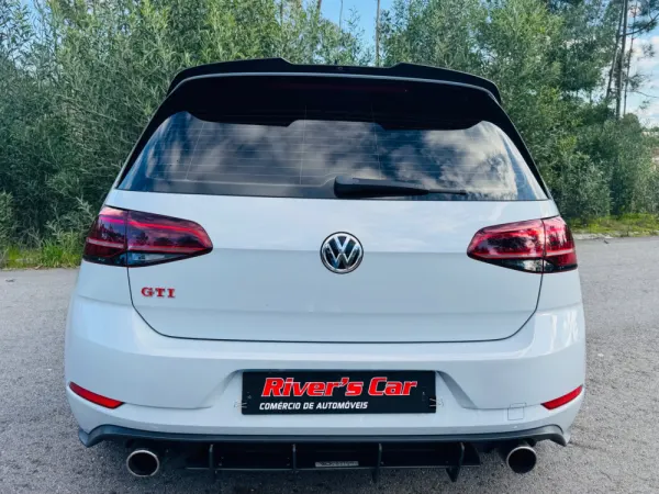 Volkswagen Golf 2.0 TSi GTi DSG Performance 13