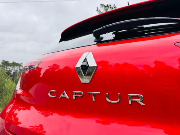 Renault Captur 1.0 TCe Intens Bi-Fuel 17