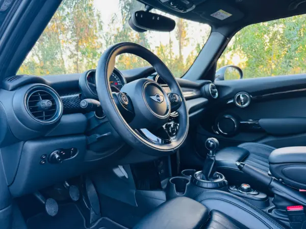 MINI 5 Portas Cooper S 20