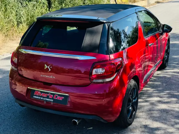 Citroen DS3 Cabrio 1.2 VTi So Chic 13