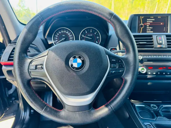 BMW 116 d EfficientDynamics Edition Sport Line 21