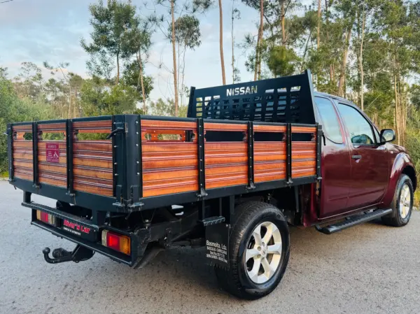 Nissan Navara 2.5 dCi CD SE Eastpak 12