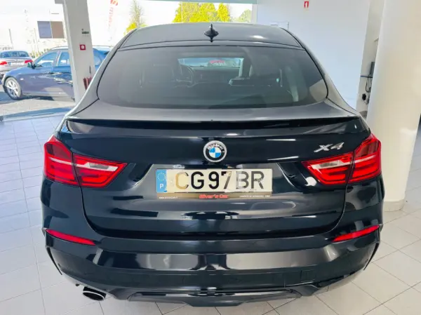 BMW X4 20 d xDrive Pack M Auto 11