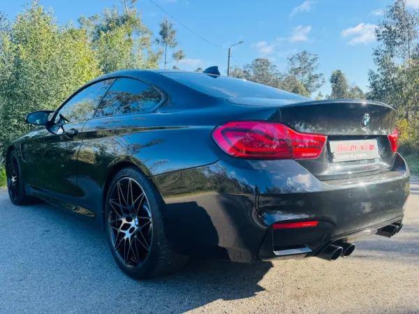 BMW M4 DKG Competition 15