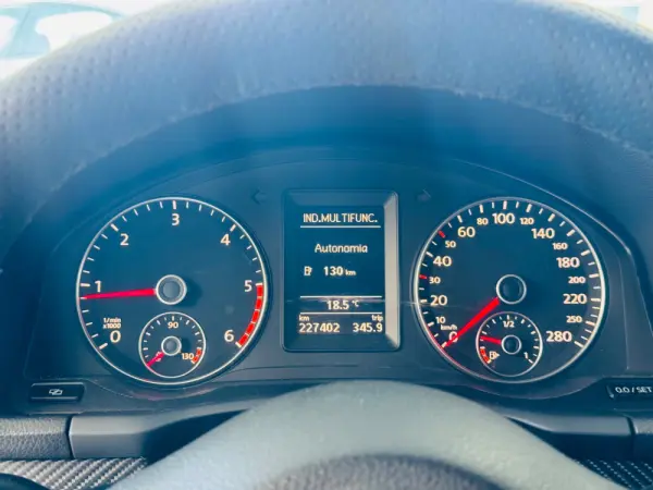 Volkswagen Scirocco 2.0 TDI Sport 25