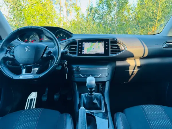 Peugeot 308 SW BlueHDi 120 Stop & Start GT-Line Edition 32