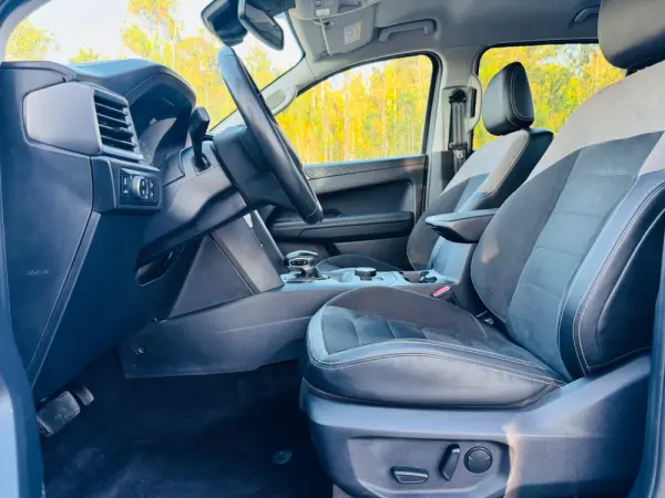 Volkswagen Amarok 2.0 TDi Auto Style 26