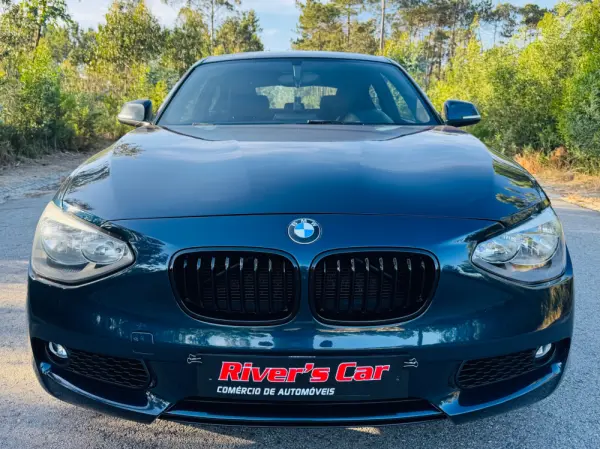 BMW 116 d Line Sport 4