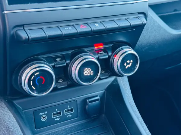 Renault Zoe (c/ Bateria) Zen 50 29