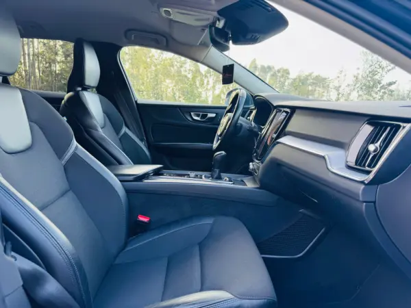 Volvo V60 2.0 D3 Inscription 42
