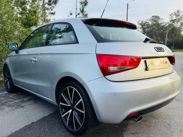 Audi A1 1.6 TDI S-line 14