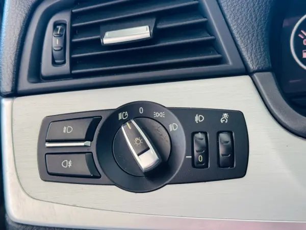 BMW 520 d Pack M Auto 18