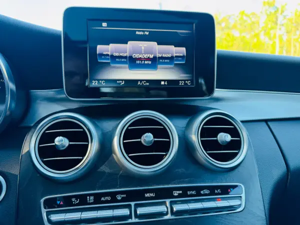 Mercedes-Benz C 220 d 9G-TRONIC AMG Line 34