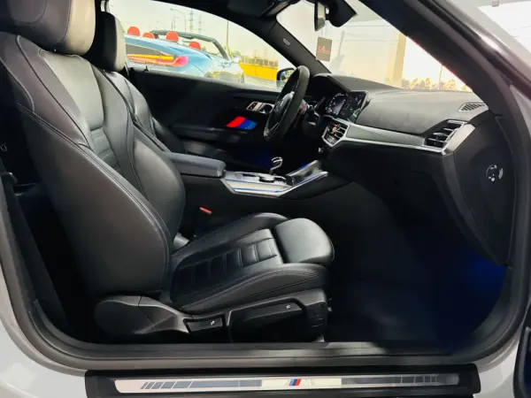BMW M240i xDrive Auto 37