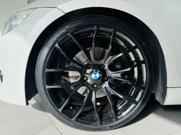 BMW 320 d Aut. M Sport Edition 8