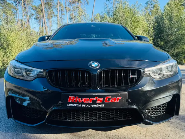 BMW M4 DKG Competition 5