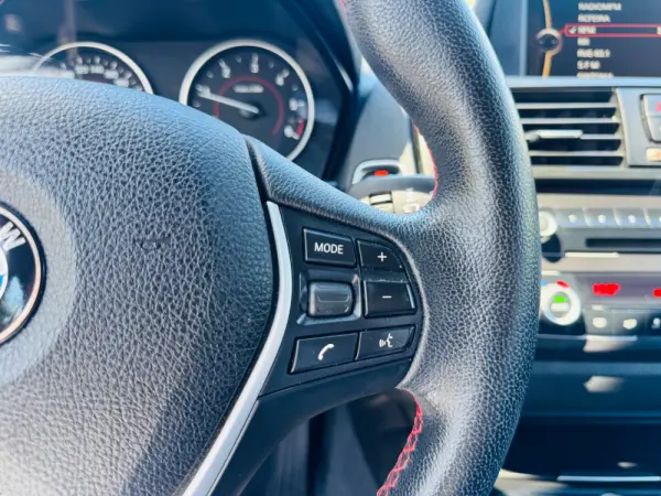 BMW 116 d EfficientDynamics Edition Sport Line 23