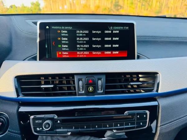 BMW X2 20 d xDrive Auto Pack M 31