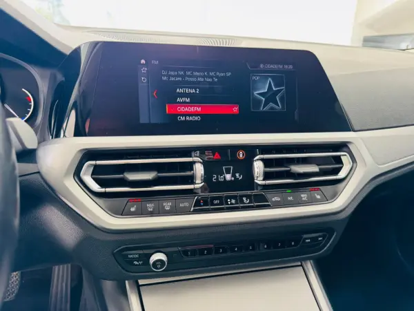 BMW 320 d Aut. Advantage 28