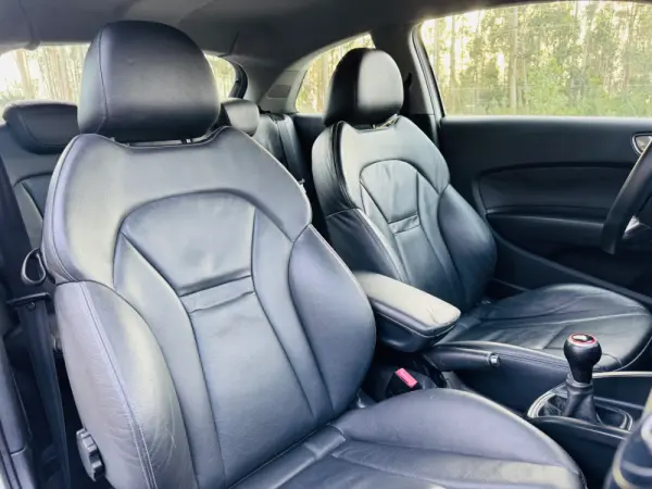 Audi A1 1.6 TDI S-line 38