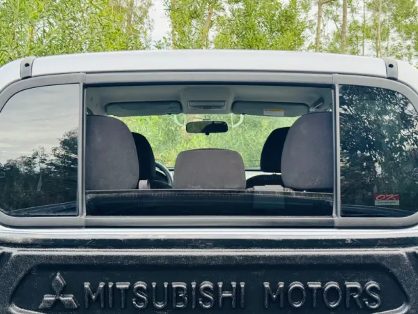 Mitsubishi L200 2.5 DI-D CD Invite AC CC 4WD 17