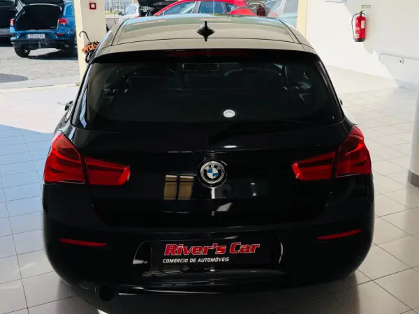 BMW 116 d Sport Line 12