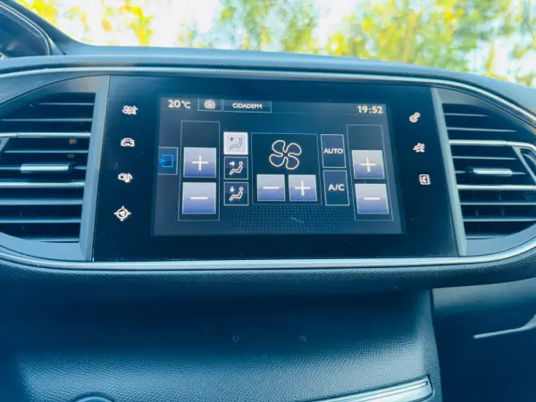 Peugeot 308 SW BlueHDi 120 Stop & Start GT-Line Edition 29