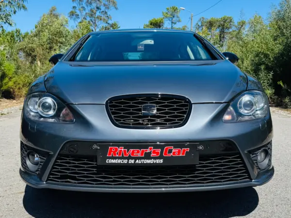 SEAT Leon 2.0 TDI DPF FR 3