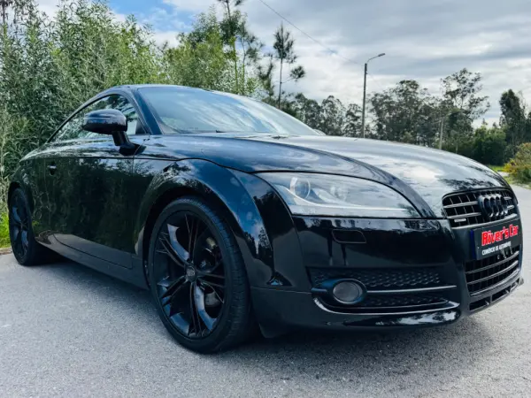 Audi TT Coupé 2.0 TDI quattro S-line 6