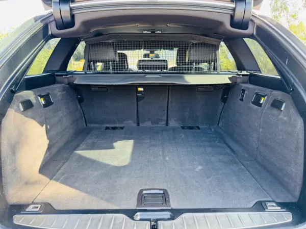 BMW 520 d Pack M Auto 47