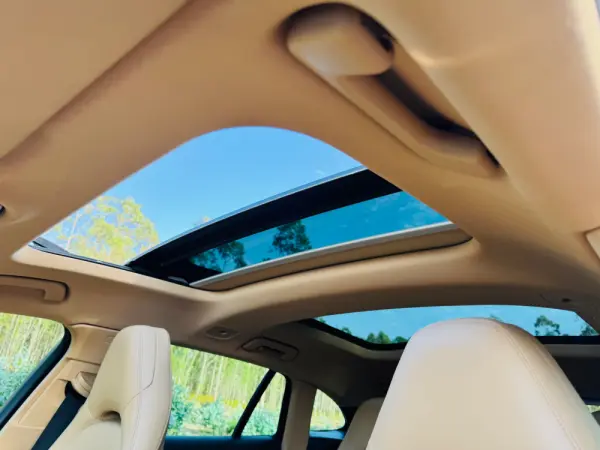Porsche Panamera Sport Turismo 4 E-Hybrid 30