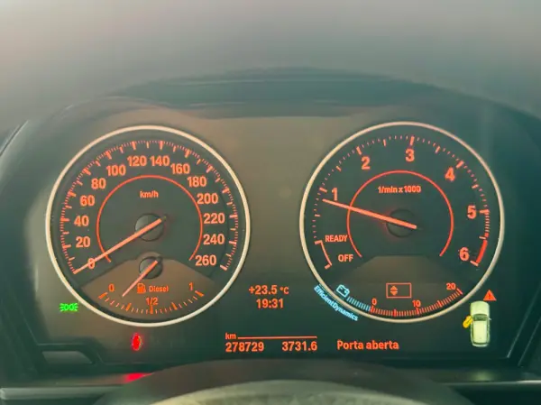 BMW 118 d Pack M 25