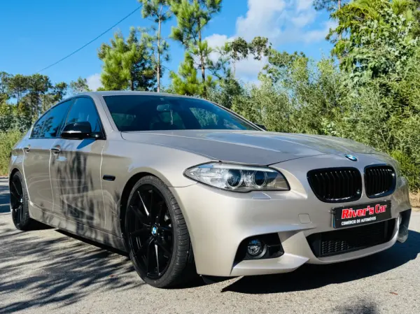 BMW 530 d Pack M Auto 7