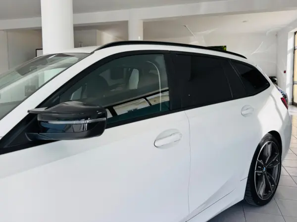 BMW 320 d Aut. Advantage 3