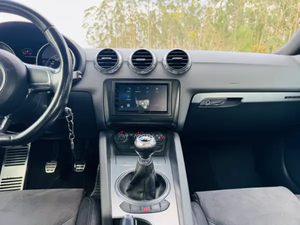 Audi TT Coupé 2.0 TDI quattro S-line 26