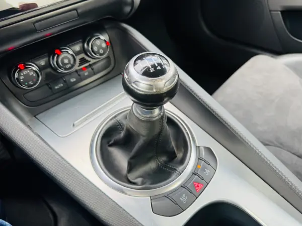 Audi TT Coupé 2.0 TDI quattro S-line 22