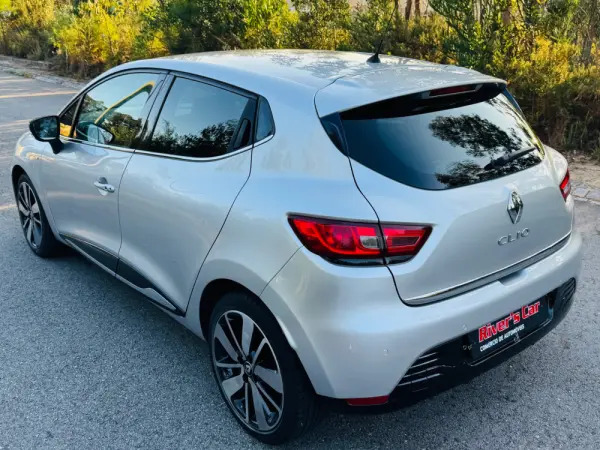 Renault Clio dCi 90 Limited 14