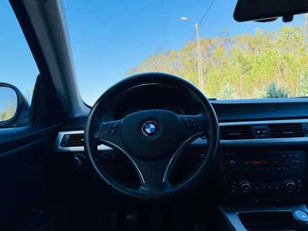 BMW 320 d Coupe 30