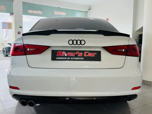 Audi A3 Limousine 2.0 TDI S-line 11