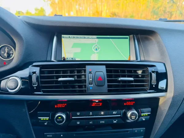 BMW X4 20 d xDrive xLine Pack M Auto 28