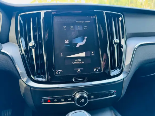 Volvo V60 2.0 D3 Inscription 32