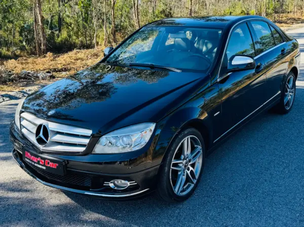 Mercedes-Benz C 220 CDi Avantgarde BlueEfficiency Aut. 2