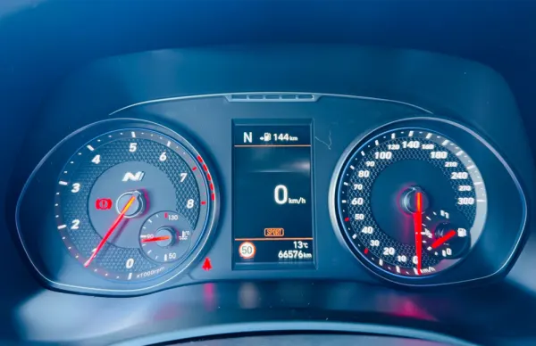 Hyundai i30 N 2.0 T-GDi Pack Performance 39