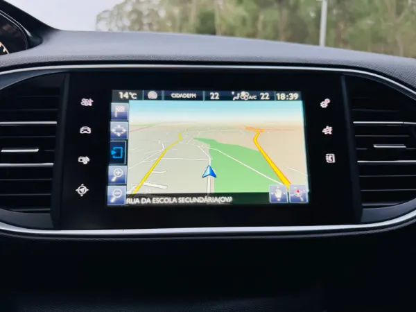 Peugeot 308 SW 1.6 BlueHDi Allure J17 26