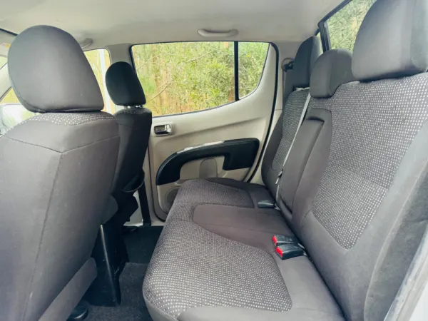 Mitsubishi L200 2.5 DI-D CD Invite AC CC 4WD 42