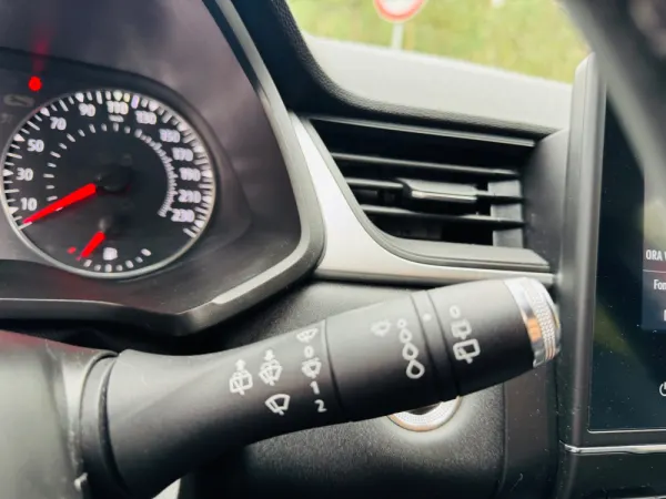 Renault Captur 1.0 TCe Intens Bi-Fuel 31